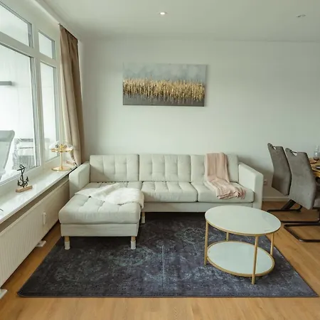 Wolkenloft Mit Meerblick Und Schwimmbad - Haustiere Willkommen Appartamento Sierksdorf